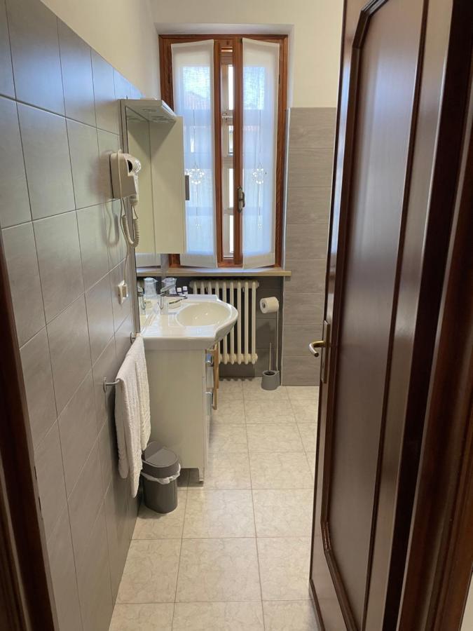 ホテル Sole Gattinara エクステリア 写真