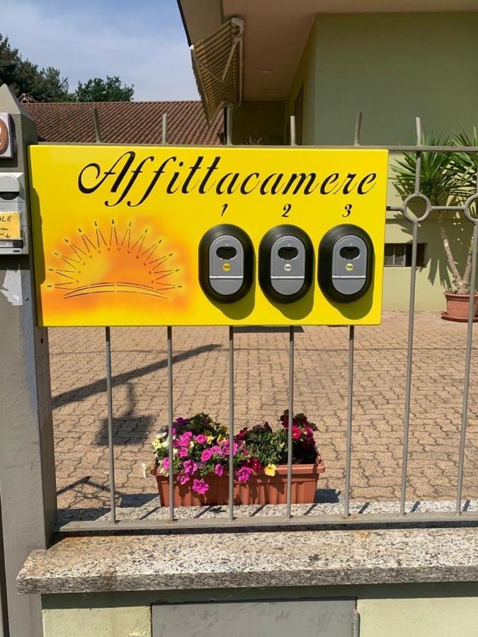 ホテル Sole Gattinara エクステリア 写真